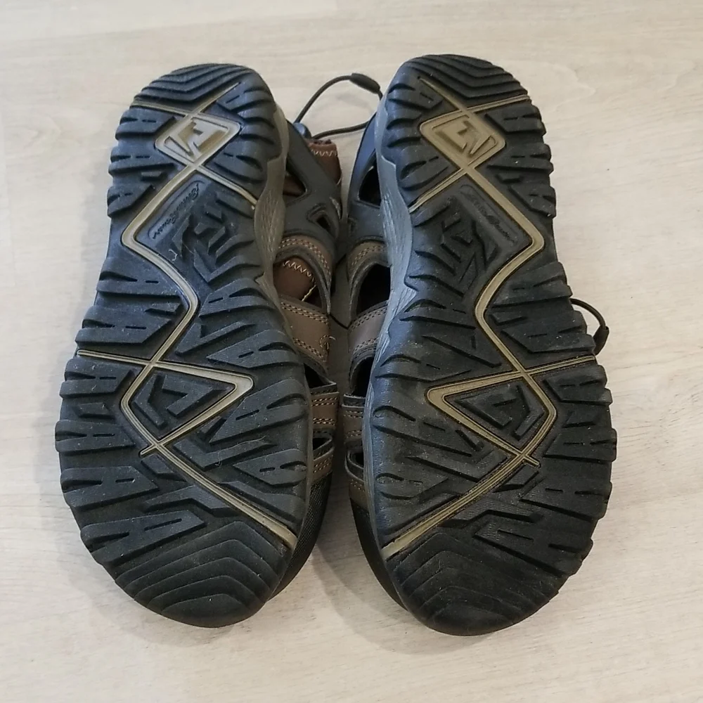 Eddie Bauer Brown and Black Men's Outdoor Leather Sandals